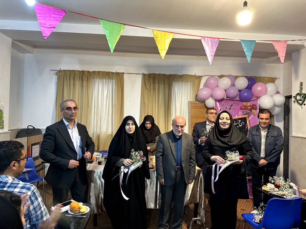 روز معلم اردیبهشت 1405 در دبستان غیر دولتی رشد فرهنگ قزوین